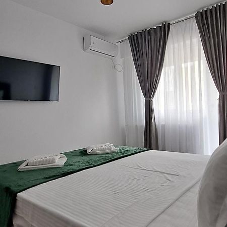 Relax Home Apartment Q Yaş Dış mekan fotoğraf